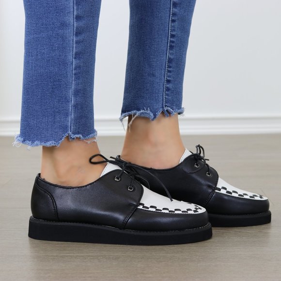 Black & White Creeper Sneaker With Black Sole - Picture 4 of 6